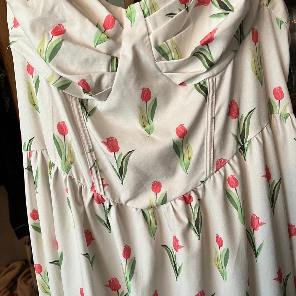 SHEIN Tulip Print Midi Dress